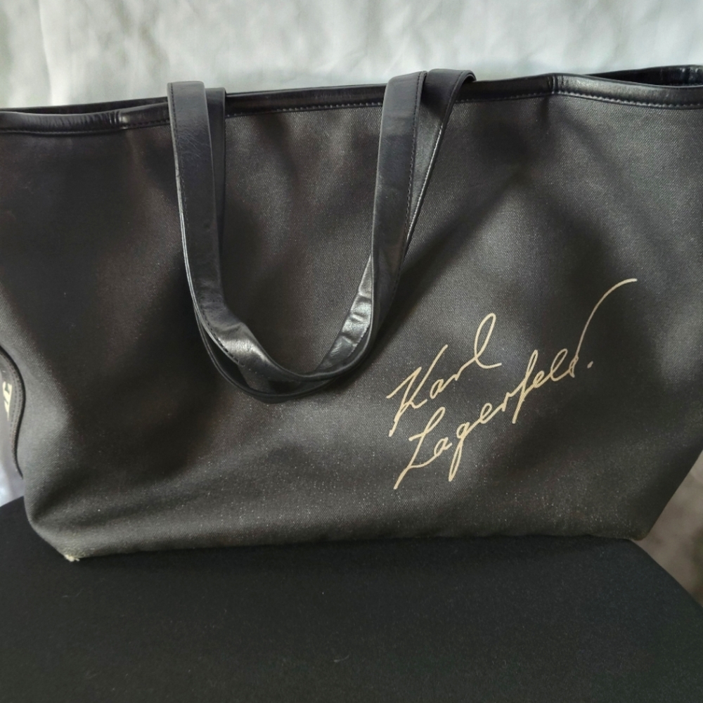 Chanel Tote